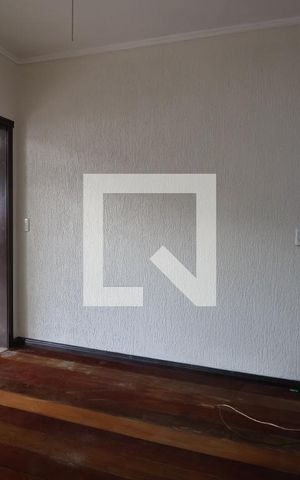 Casa à venda com 190m², 3 quartos e 4 vagasSala