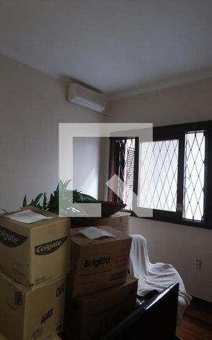 Casa à venda com 190m², 3 quartos e 4 vagasQuarto 1