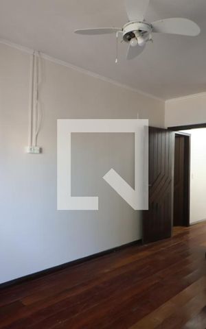 Casa à venda com 190m², 3 quartos e 4 vagasQuarto 2