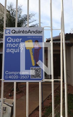 Casa à venda com 190m², 3 quartos e 4 vagasPlaca