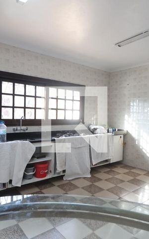 Casa à venda com 190m², 3 quartos e 4 vagasCozinha