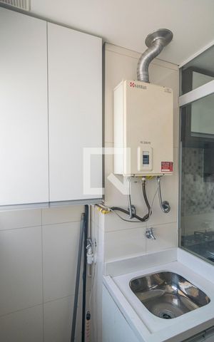 Apartamento à venda com 48m², 2 quartos e 1 vaga Apartamento à venda com 48m², 2 quartos e 1 vagaÁrea de Serviço