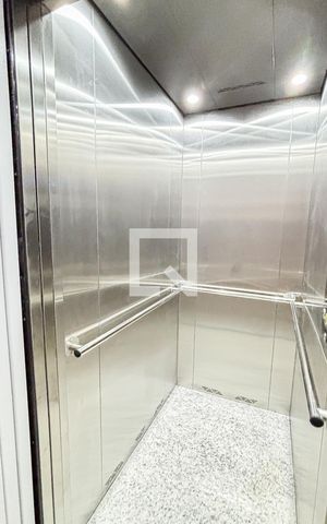 Apartamento à venda com 130m², 3 quartos e 2 vagasElevador