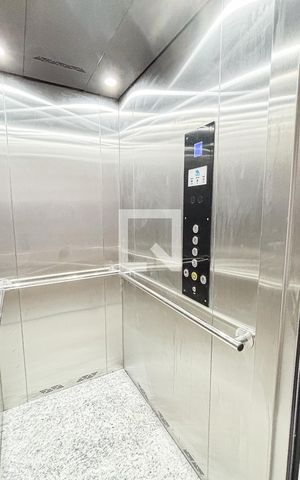 Apartamento à venda com 130m², 3 quartos e 2 vagasElevador