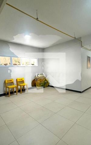 Casa de condomínio à venda com 258m², 4 quartos e 4 vagas