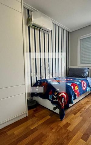 Casa de condomínio à venda com 258m², 4 quartos e 4 vagas