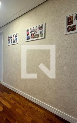 Casa de condomínio à venda com 258m², 4 quartos e 4 vagas