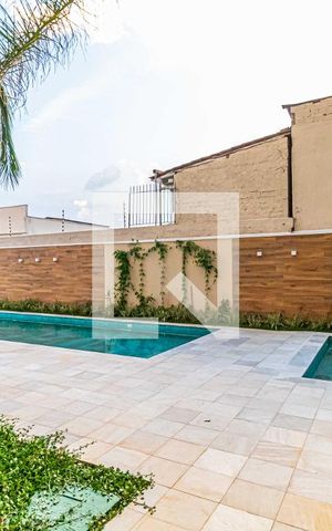 Apartamento para alugar com 44m², 2 quartos e 1 vaga Apartamento para alugar com 44m², 2 quartos e 1 vagaÁrea comum - Piscina
