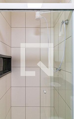 Apartamento para alugar com 44m², 2 quartos e 1 vaga Apartamento para alugar com 44m², 2 quartos e 1 vagaBanheiro