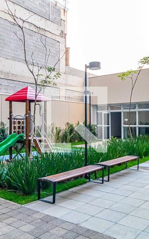 Apartamento para alugar com 44m², 2 quartos e 1 vaga Apartamento para alugar com 44m², 2 quartos e 1 vagaÁrea comum - Playground