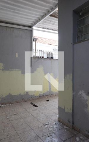 Casa à venda com 240m², 3 quartos e 2 vagasQuintal