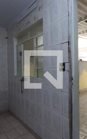 Casa à venda com 240m², 3 quartos e 2 vagasLavanderia