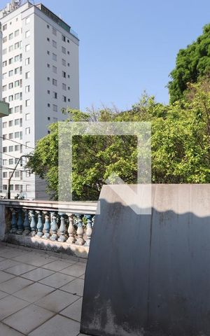 Casa à venda com 240m², 3 quartos e 2 vagasVaranda dos quartos 2 e 3