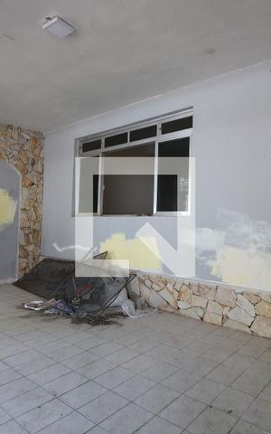 Casa à venda com 240m², 3 quartos e 2 vagasGaragem