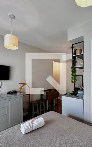 Studio para alugar com 25m², 0 quarto e sem vaga Studio para alugar com 25m², 0 quarto e sem vagaStudio