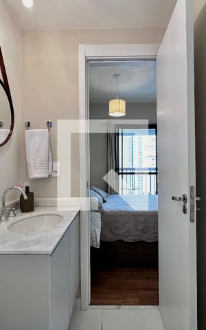 Studio para alugar com 25m², 0 quarto e sem vaga Studio para alugar com 25m², 0 quarto e sem vagaBanheiro