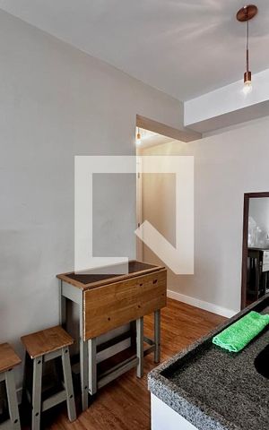 Studio para alugar com 25m², 0 quarto e sem vaga Studio para alugar com 25m², 0 quarto e sem vagaCozinha