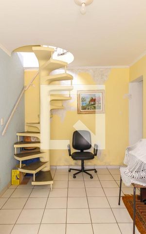 Casa à venda com 150m², 4 quartos e 2 vagasEscritório