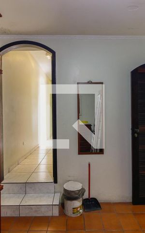 Casa à venda com 150m², 4 quartos e 2 vagasQuarto 4 - Closet