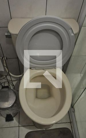 Casa à venda com 90m², 3 quartos e 3 vagasBanheiro do Quarto Suíte