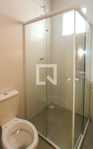Apartamento para alugar com 40m², 2 quartos e sem vaga Apartamento para alugar com 40m², 2 quartos e sem vagaBanheiro