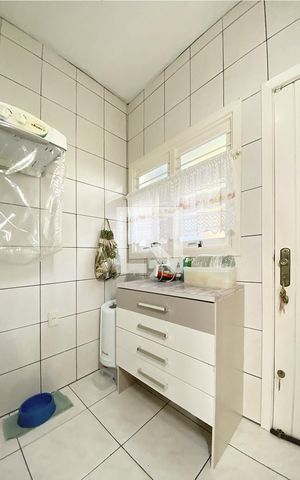 Casa à venda com 173m², 3 quartos e 1 vagaÁrea de Serviço