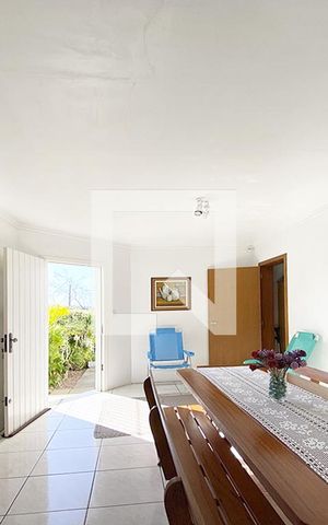 Casa à venda com 173m², 3 quartos e 1 vagaÁrea gourmet