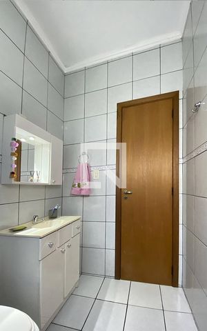 Casa à venda com 173m², 3 quartos e 1 vagaBanheiro 1
