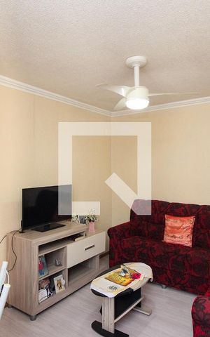 Apartamento à venda com 44m², 2 quartos e 1 vaga Apartamento à venda com 44m², 2 quartos e 1 vagaSala