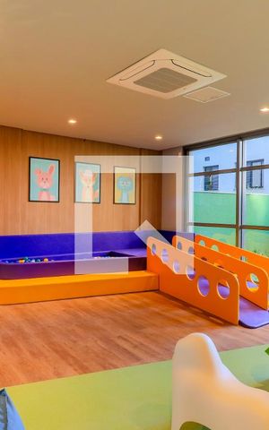 Studio para alugar com 35m², 1 quarto e 1 vaga Studio para alugar com 35m², 1 quarto e 1 vagaÁrea comum - Brinquedoteca