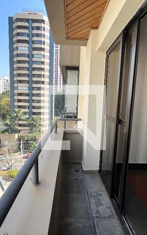 Apartamento à venda com 127m², 3 quartos e 2 vagas Apartamento à venda com 127m², 3 quartos e 2 vagasVaranda da Sala