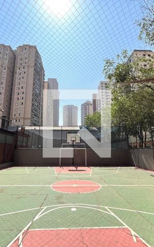 Apartamento à venda com 127m², 3 quartos e 2 vagas Apartamento à venda com 127m², 3 quartos e 2 vagasÁrea comum - Quadra