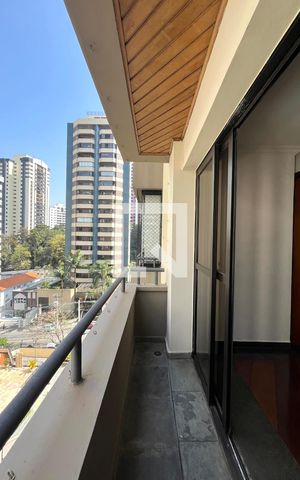 Apartamento à venda com 127m², 3 quartos e 2 vagas Apartamento à venda com 127m², 3 quartos e 2 vagasVaranda da Sala