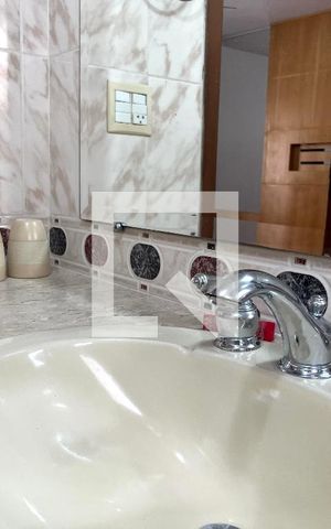 Apartamento à venda com 127m², 3 quartos e 2 vagas Apartamento à venda com 127m², 3 quartos e 2 vagasBanheiro da Suíte