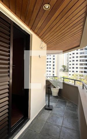 Apartamento à venda com 127m², 3 quartos e 2 vagas Apartamento à venda com 127m², 3 quartos e 2 vagasVaranda da Suíte
