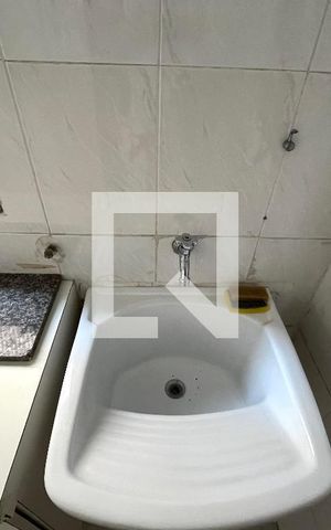 Apartamento à venda com 127m², 3 quartos e 2 vagas Apartamento à venda com 127m², 3 quartos e 2 vagasÁrea de Serviço
