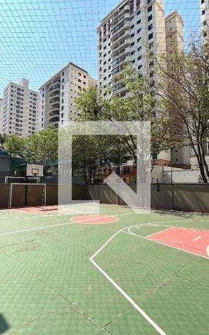 Apartamento à venda com 127m², 3 quartos e 2 vagas Apartamento à venda com 127m², 3 quartos e 2 vagasÁrea comum - Quadra