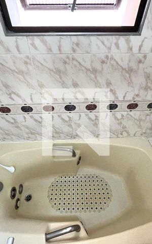 Apartamento à venda com 127m², 3 quartos e 2 vagas Apartamento à venda com 127m², 3 quartos e 2 vagasBanheiro da Suíte