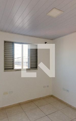 Casa para alugar com 55m², 2 quartos e sem vaga Casa para alugar com 55m², 2 quartos e sem vagaQuarto 1