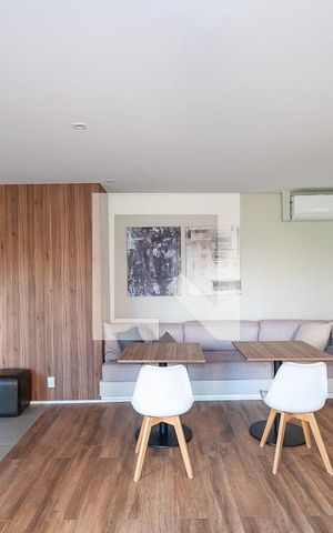 Apartamento à venda com 34m², 2 quartos e sem vaga Apartamento à venda com 34m², 2 quartos e sem vagaÁrea Comum - Salão de Festas