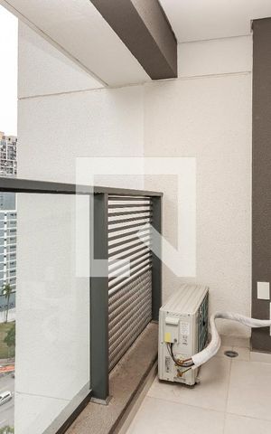 Studio à venda com 25m², 1 quarto e sem vaga Studio à venda com 25m², 1 quarto e sem vagaVaranda