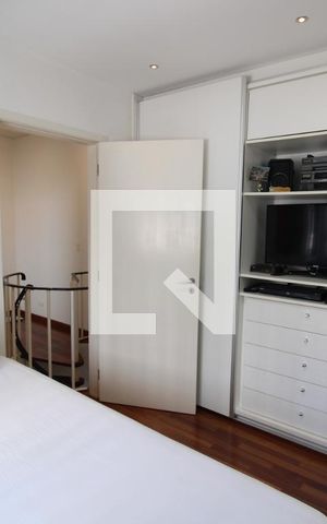 Casa à venda com 272m², 4 quartos e 3 vagasQuarto 2