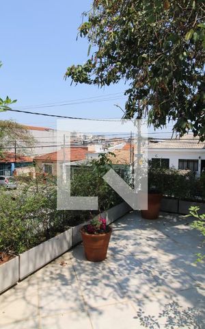 Casa à venda com 272m², 4 quartos e 3 vagasQuarto 1 - Varanda