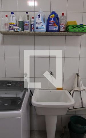 Casa à venda com 272m², 4 quartos e 3 vagasÁrea de Serviço