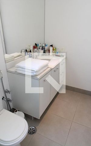 Casa à venda com 272m², 4 quartos e 3 vagasBanheiro 2