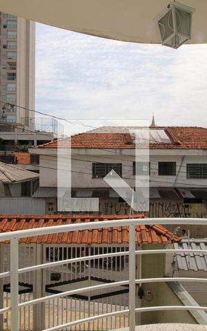 Casa à venda com 244m², 3 quartos e 4 vagasQuarto 3 - Varanda