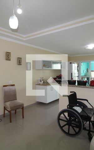 Casa à venda com 244m², 3 quartos e 4 vagasCozinha