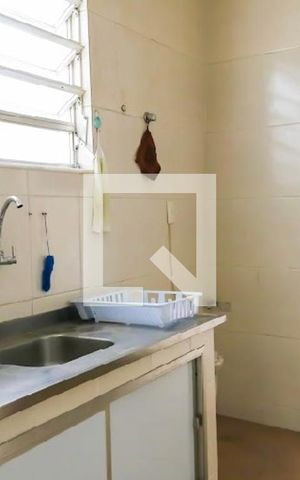Apartamento à venda com 80m², 3 quartos e sem vaga Apartamento à venda com 80m², 3 quartos e sem vagaCozinha