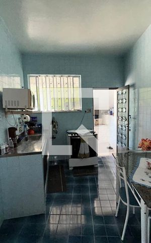 Casa à venda com 373m², 3 quartos e 3 vagasCozinha