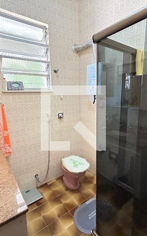Casa à venda com 373m², 3 quartos e 3 vagasBanheiro